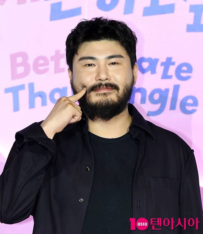 텐아시아 DB