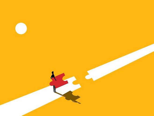 무언가를 완성시키고 책임지는 것은 결국 인간이다. 게티이미지뱅크