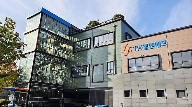 엘앤에프 사옥. 한경DB