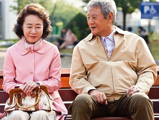 노년의 사랑을 주제로 한 영화 ‘장수상회’