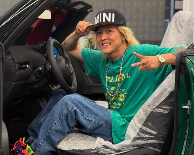 팝핀현준이 오픈카 BMW MINI를 구매했다. / 팝핀현준 소셜미디어 캡처