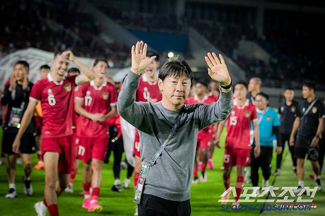 사진=신태용 SNS 캡처