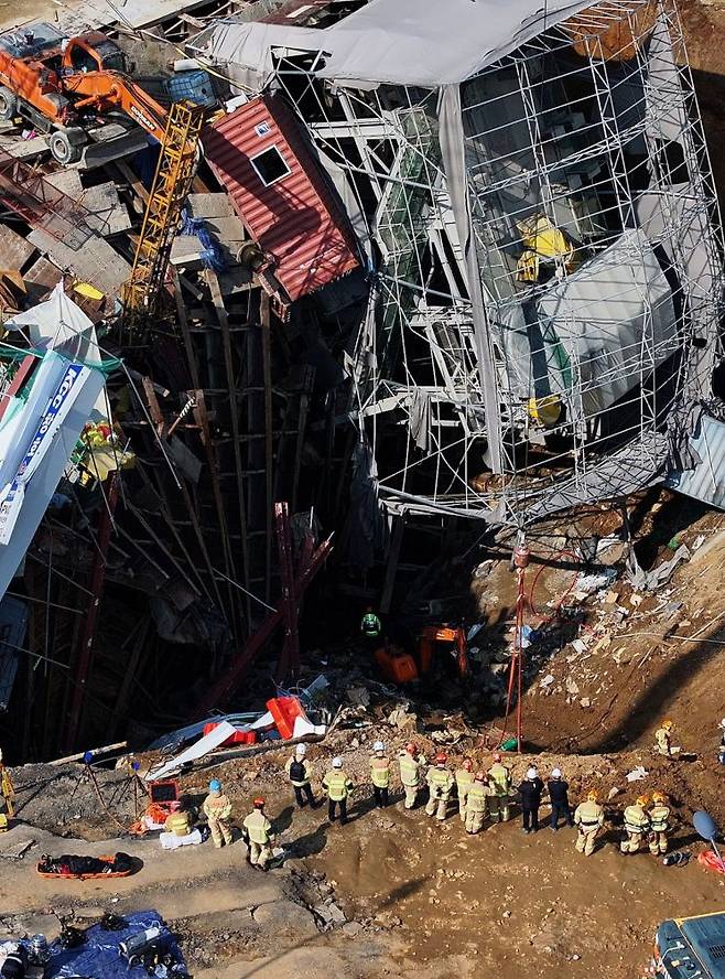 올해 4월 붕괴 사고가 난 신안산선 지하터널 광명 공사 현장. 연합뉴스