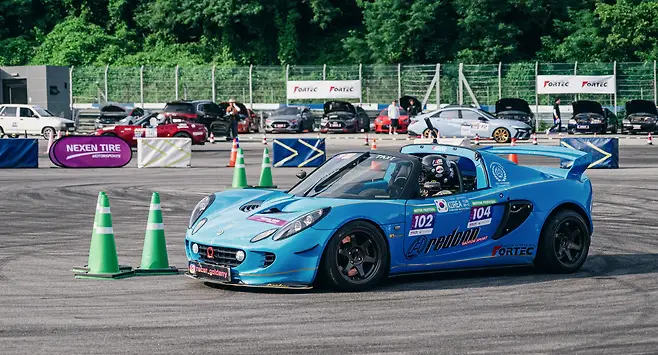 098ef319b08668f720a8d3b706f11a390a19892d71e8eeaf0735