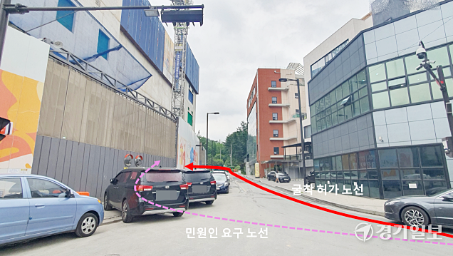 고양특례시 덕양구 오금동 소재 데이터센터 신축공사과정에서 초고압선 지하매설 노선을 놓고 시공사와 인근 건물주가 다툼을 벌이고 있다. 신진욱기자