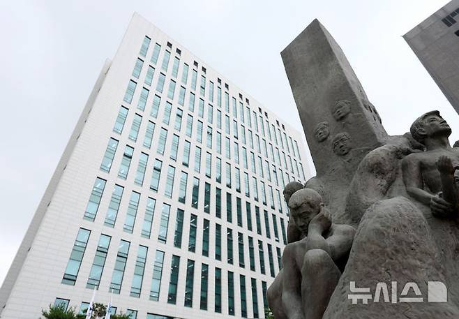 [서울=뉴시스] 김진아 기자 = 내란 특검팀(특별검사 조은석)이 위치한 서초구 서울고등검찰청. 2025.07.06. bluesoda@newsis.com