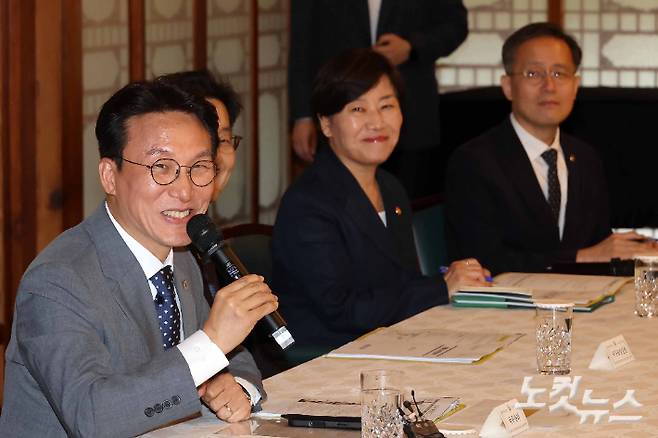 6일 서울 삼청동 총리공관에서 열린 제1차 고위당정협의회에서 김민석 국무총리가 발언하고 있다. 박종민 기자