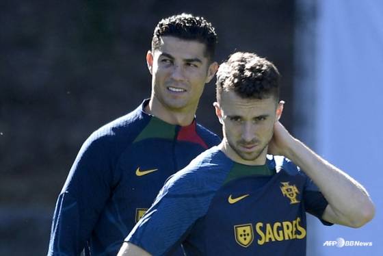 포르투갈 대표팀 시절 크리스티아누 호날두(왼쪽)와 디오고 조타. /AFPBBNews=뉴스1