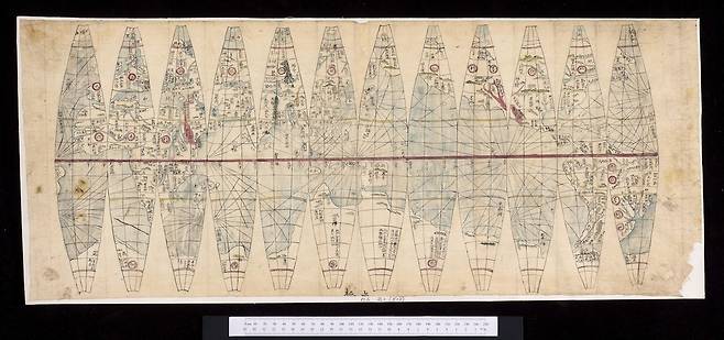 옥스퍼드대 보들리언 도서관 소장 18세기 한국 세계지도 (런던=연합뉴스) 영국 옥스퍼드대 보들리언 도서관이 소장한 18세기 실학자 안정복의 '영고양계요동전도'(Map of the World in Korean). 2025.7.6 [영국도서관 제공. 재판매 및 DB 금지. Bodleian Library MS B1(510), Bodleian Libraries, University of Oxford, CC-BY-NC 4.0.]