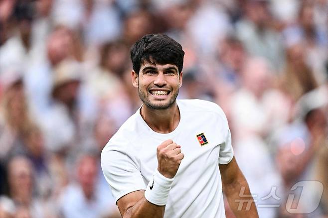 알카라스가 윔블던 남자단식 8강에 진출했다. ⓒ AFP=뉴스1