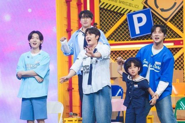 트로트 오디션을 통해 배출되는 라이징스타들이 방송을 장악하면서 기존 기성가수들은 더 큰 위기를 맞고 있다. 레전드급 가수들 몇몇을 제외하면 대체로 오디션 출신 가수들이 독식하고 있다. /TV조선 '사랑의 콜센타'