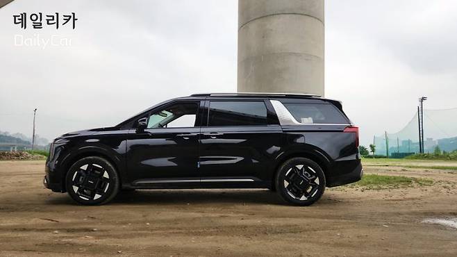 기아 카니발 하이브리드