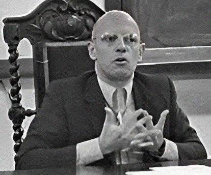 ‘현대 철학의 왕’으로 통하는 프랑스 석학 미셸 푸코(1926∼1984)의 1974년 모습. 사진 출처 위키미디어