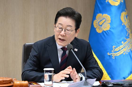 이재명 대통령이 5일 서울 용산 대통령실청사에서 열린 제29회 국무회의에서 발언하는 모습. 대통령실사진기자단