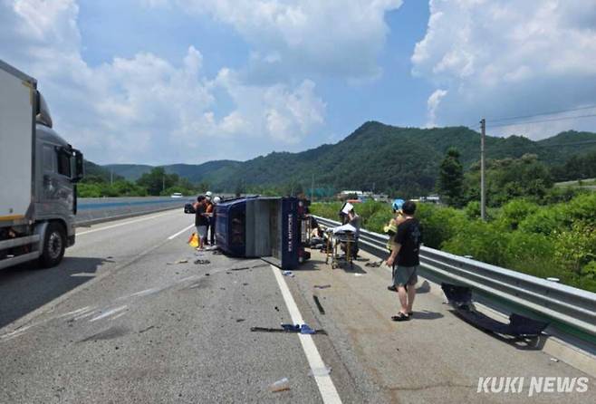 평창군 용평면 영동고속도로 서울방향 교통사고(강원특별자치도 소방본부 제공)