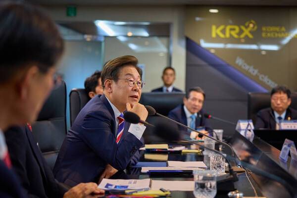 한국거래소 방문한 이재명 대통령. 이재명 대통령 SNS 갈무리