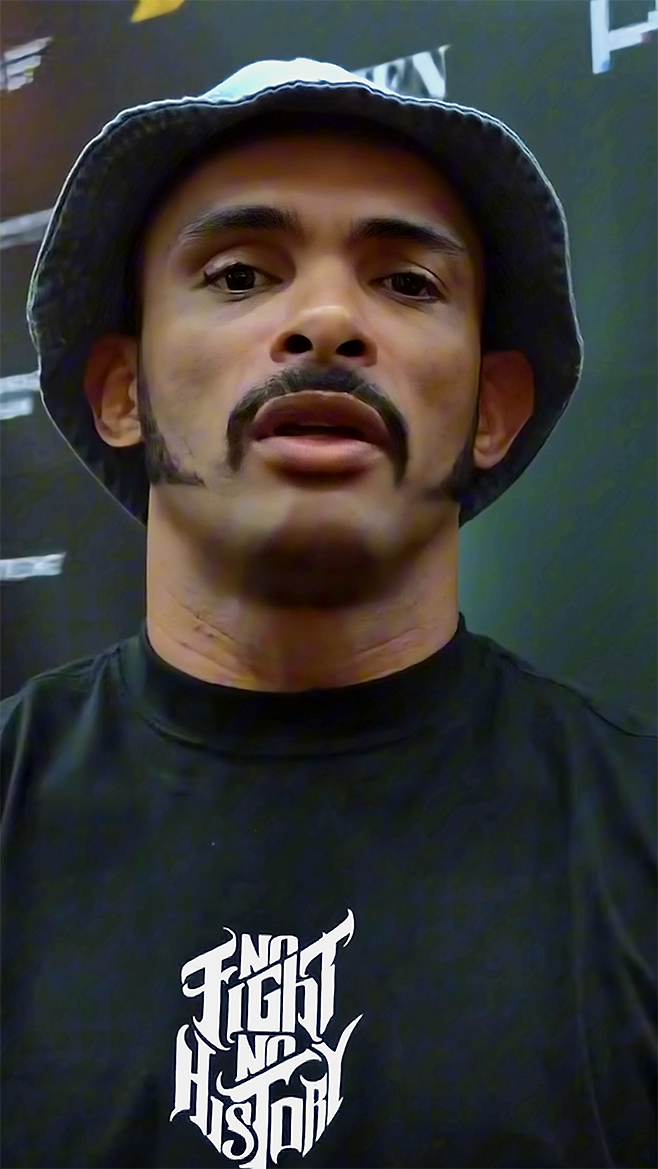 ‘머큐리’ 플라비우 산투스가 2025년 7월 경기도 오산시 블랙컴뱃 챔피언스리그 시즌2 13주차 계약 체중 72㎏ 5분×3라운드 메인이벤트 계체 통과 후 ‘캡틴 코리아’ 정한국을 상대하는 각오를 말하고 있다. 사진=이데아 파라곤