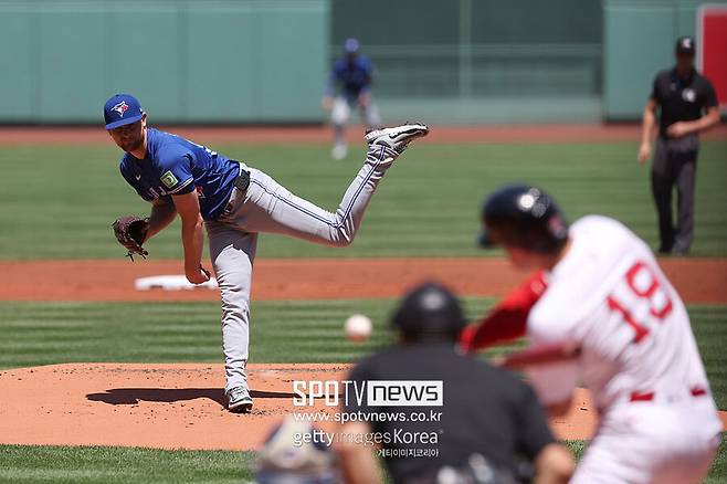 ▲ 라우어는 올 시즌 선발 등판에서 단 한 번도 3점 넘게 내준 적이 없고, 안정된 투구 내용으로 토론토의 6월 이후 질주에 큰 보탬이 됐다