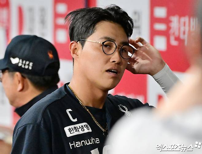 한화 이글스 캡틴 채은성이 6일 서울 고척스카이돔에서 열린 2025 신한 SOL Bank KBO리그 키움 히어로즈와의 팀 간 10차전에 5번타자 겸 1루수로 선발출전, 2회초 결승 선제 2점 홈런을 기록했다. 사진 김한준 기자