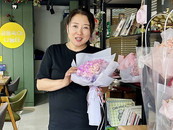 이주여성 자립 지원 마을기업 '한누리꽃담' 대표 장춘화씨 [촬영 장아름]