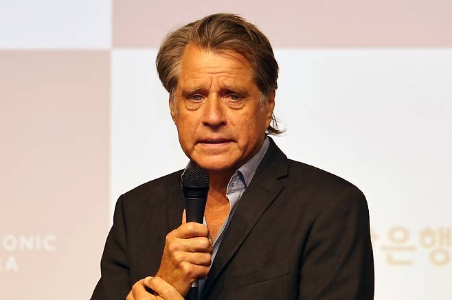 발언하는 빈리히 호프 예술감독 [촬영 박성제]