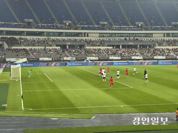 한국 축구대표팀이 중국과의 2025 EAFF E-1 챔피언십(동아시안컵) 개막전에서 공격하고 있다. 2025.7.7 /이영선기자 zero@kyeongin.com