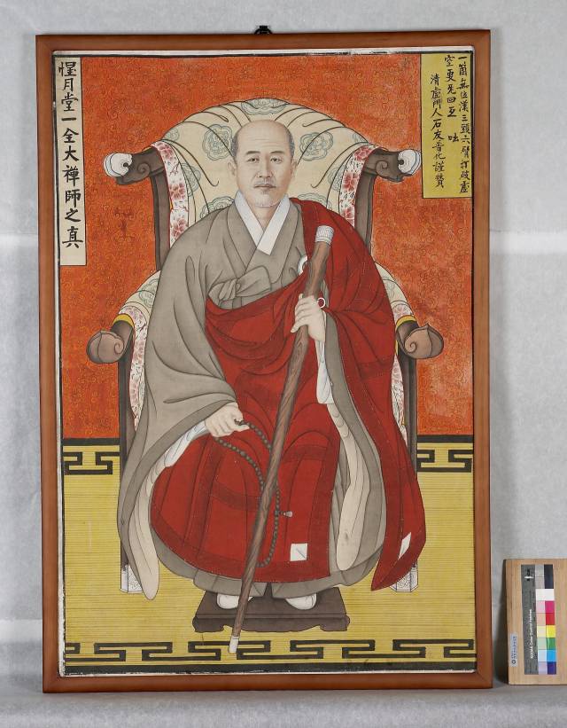 범어사 독립운동에 큰 역할을 했던 성월 스님 초상화. 전시실에서 미디어아트 기술을 사용해 초상화가 직접 말을 하는 모습을 볼 수 있다. 박물관 제공