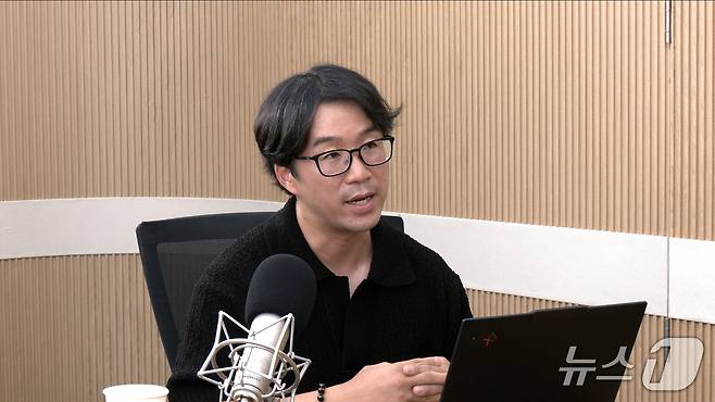 김기범 부산대 지질환경공학과 교수가 8일 뉴스1 '팩트앤뷰'에 출연해 인터뷰 하고 있다.