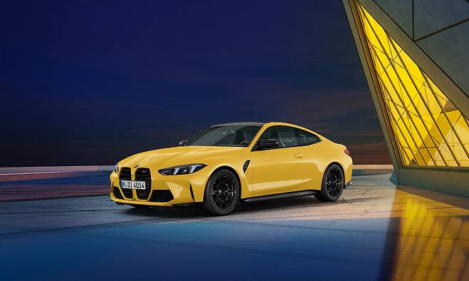 BMW M4 컴페티션 M xDrive 스피드 옐로우 에디션 [BMW 코리아 제공]