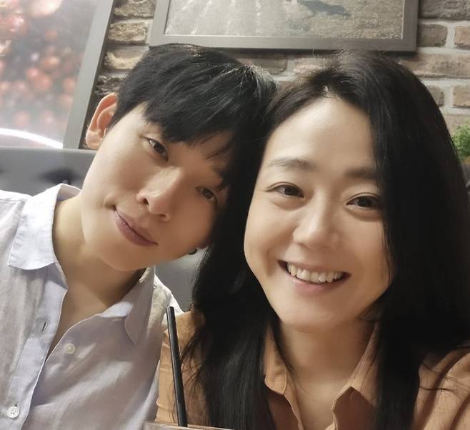 26기 영식 소셜 계정 캡처