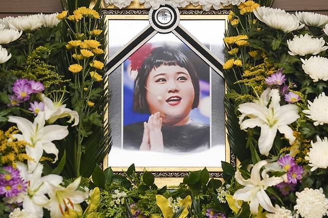 2023년 7월 12일 서울 영등포구 신화요양병원 장례식장에 마련된 코미디언 故 이지수의 빈소.&nbsp;사진공동취재단=뉴시스