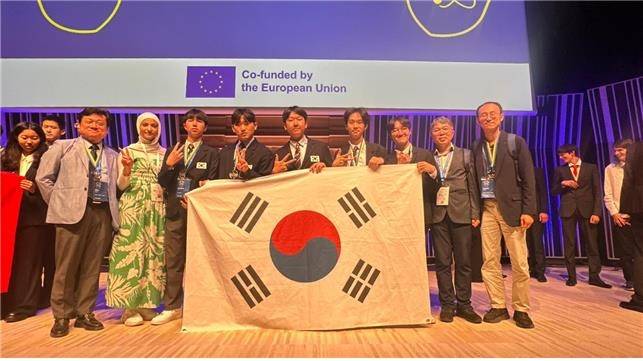 국제청소년물리토너먼트 한국대표단 [과기정통부 제공. 재판매 및 DB 금지]