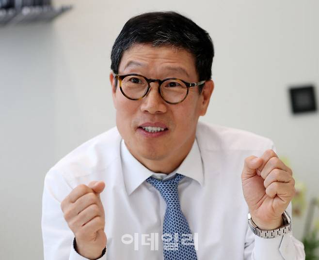 강호성 KHS 에이전시 대표(전 CJ ENM 대표·CJ 지주 경영전담 대표). (사진=김태형 기자)