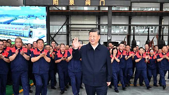 7일 산시성 양취안밸브주식회사 방문한 시진핑 중국 국가주석
