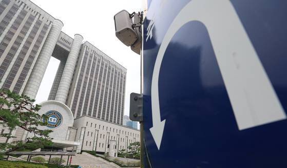 윤석열 전 대통령의 구속 여부를 가를 영장실질심사가 9일 오후 2시 15분 서울중앙지법에서 열린다. 사진은 7일 오후 서울 서초구 서울중앙지법의 모습. 연합뉴스