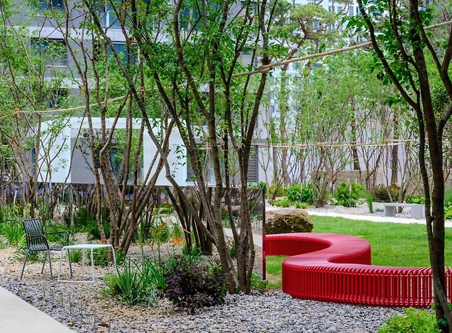 올림픽파크포레온 정원 ‘예원’ 모습. 사진=현대건설