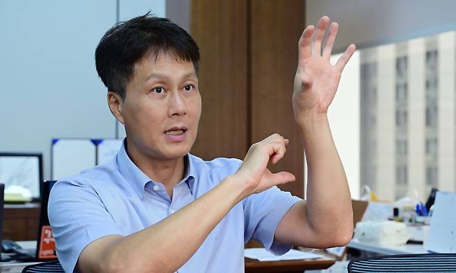 전성호 신한은행 땡겨요사업단 본부장이 7일 오후 서울 중구 삼성본관빌딩에서 헤럴드경제와 인터뷰를 하고 있다.  이상섭 기자