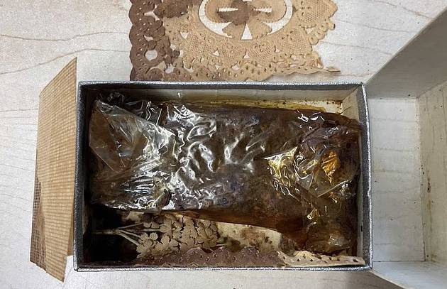 보관된 케이크 조각 [사진 출처 = 데일리메일]