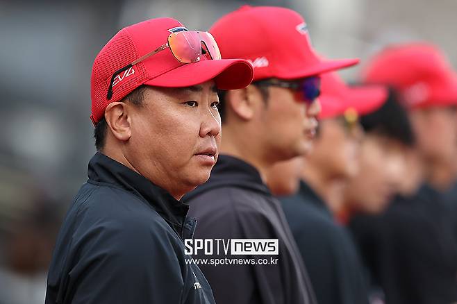 ▲ 후반기 부상자 복귀를 기다리고 있는 이범호 감독은 엔트리 조정을 놓고 고민을 거듭하고 있다 ⓒ곽혜미 기자