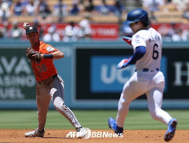 LA 다저스 김혜성(오른쪽). /AFPBBNews=뉴스1