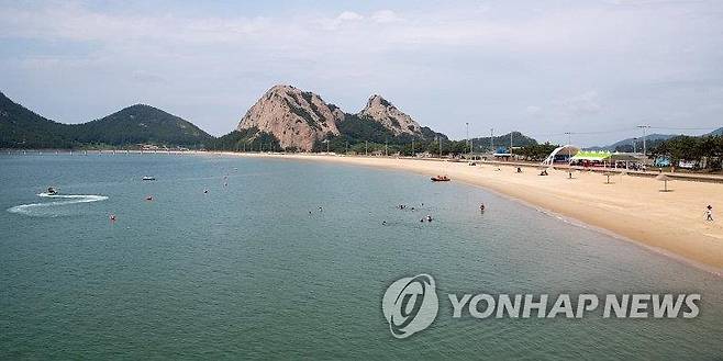 군산 선유도해수욕장 [군산시 제공. 재판매 및 DB 금지]