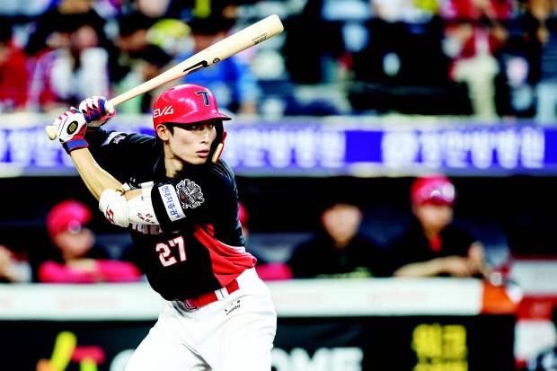 최형우가 부상으로 올스타전 명단에서 빠지면서 뜨거운 타격을 선보이고 있는 KIA 김호령이 감독 추천 선수로 첫 올스타 무대에 오른다.  <KIA 타이거즈 제공>