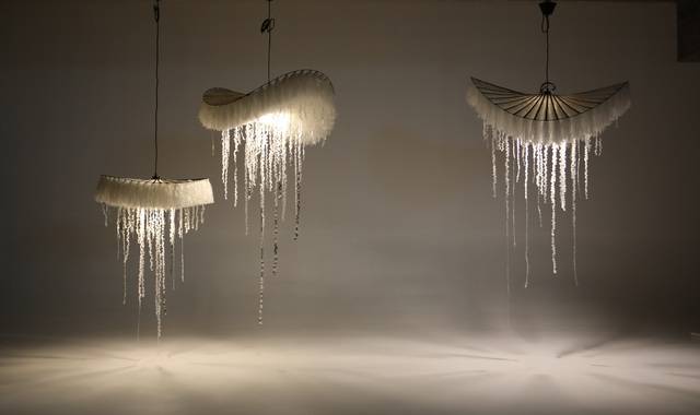 이상희 'Seon-eui' paper, Hanji, paper transfer technique, wire, LED/사진=전주문화재단 제공