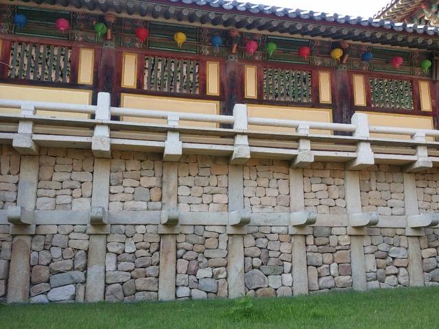 불국사의 보물 석축.