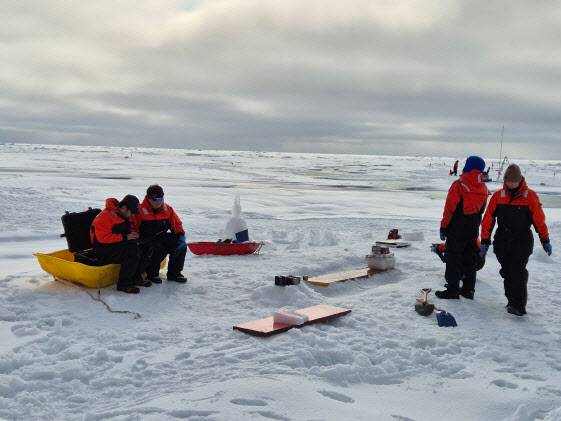 2024년 ‘아라온호’의 북극항해 해빙 캠프 (사진=해양수산부)