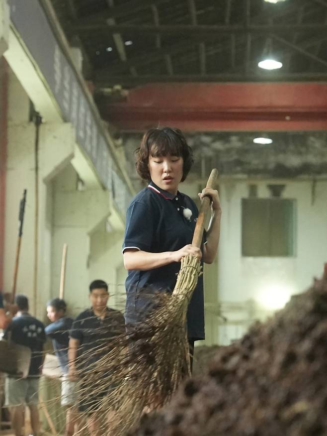 ‘추성훈의 밥값은 해야지’ 이은지, 초고난도 극한 직업 공개 (제공: EBS, ENA)