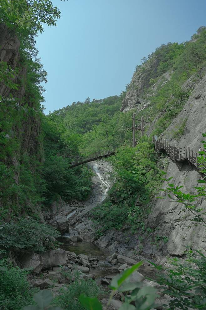 098ef319b4806af620b5c6b011f11a39d9c1550a07926532e899