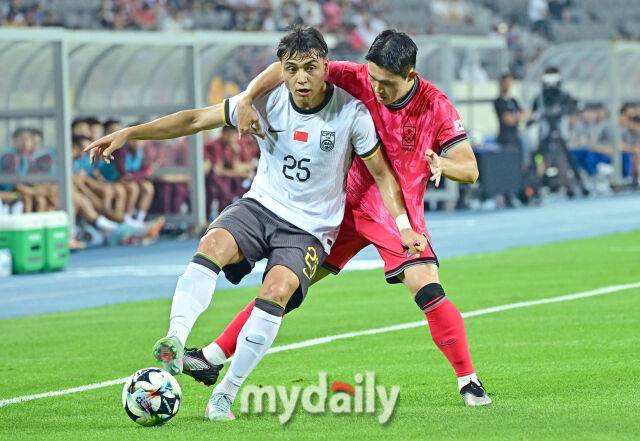 한국과 중국의 경기장면/마이데일리 DB