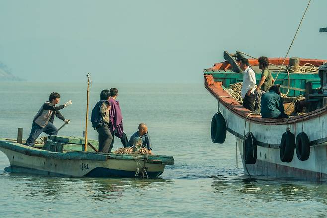 '파인: 촌뜨기들'. 월트디즈니 컴퍼니 코리아 제공