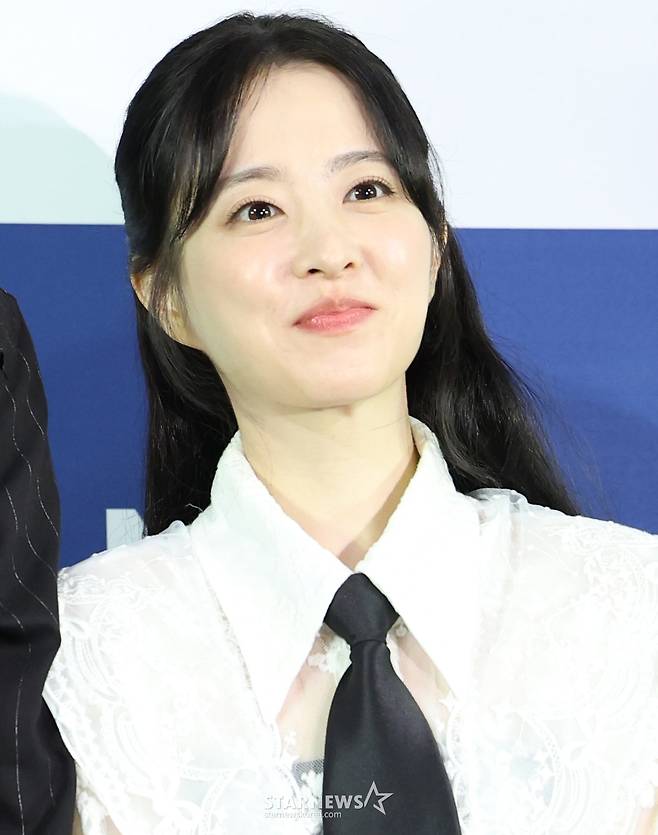 (서울=뉴스1) 권현진 기자 = 배우 박보영이 25일 서울 영등포구 CGV여의도에서 열린 제4회 청룡시리즈어워즈 핸드프린팅 행사에서 포즈를 취하고 있다. 2025.6.25/뉴스1  Copyright (C) 뉴스1. All rights reserved. 무단 전재 및 재배포,  AI학습 이용 금지. /사진=(서울=뉴스1) 권현진 기자